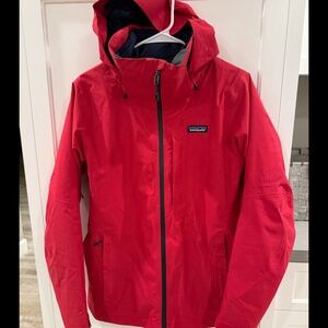 Patagonia Women's 3-in-1 Snowbelle Ski/Snowboarding Jacket. Size S  -  Like New